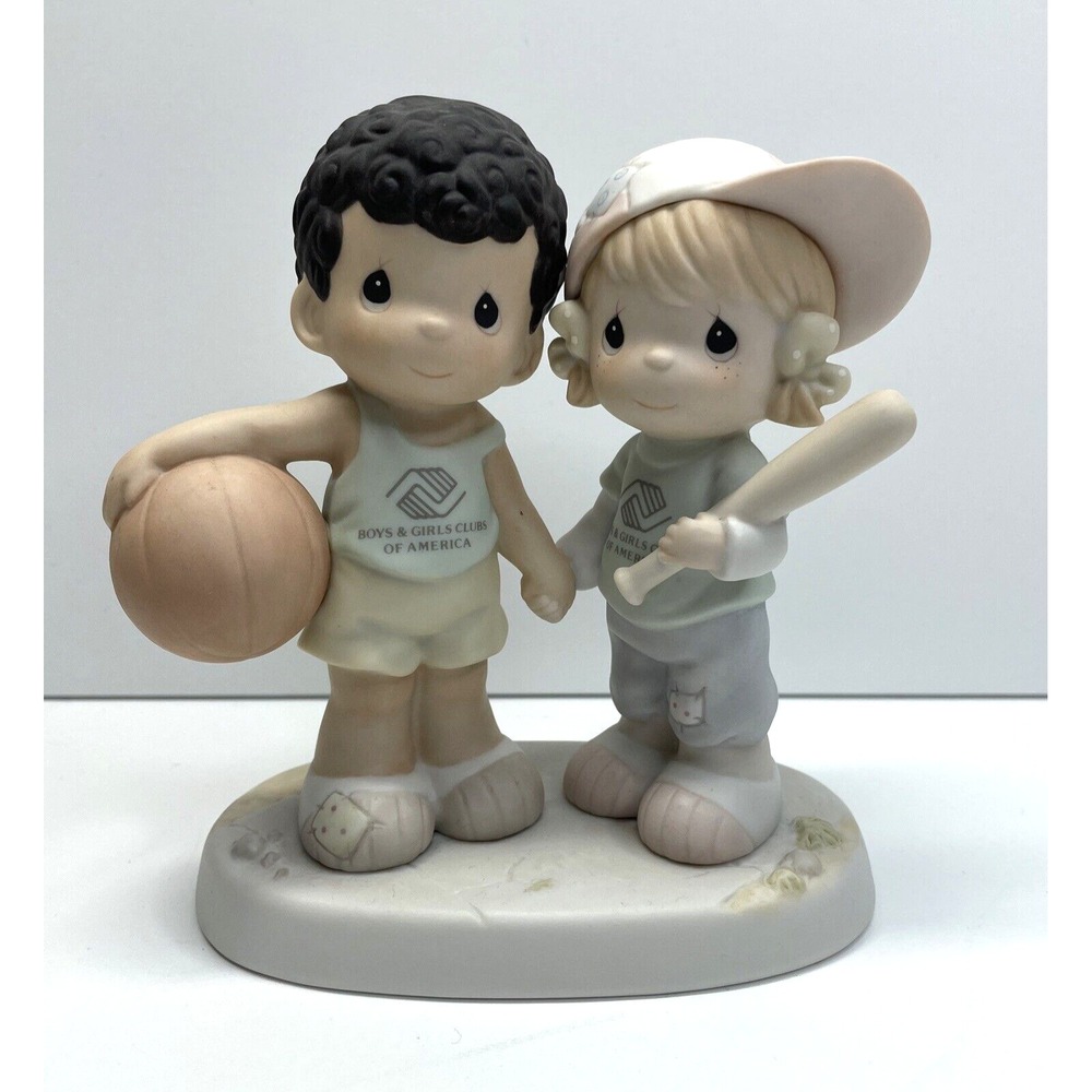 PRECIOUS MOMENTS - "Shoot for The Stars, You'll Never Strike Out" 521701